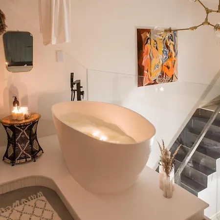 Hedo & Art Loft - Old Town *