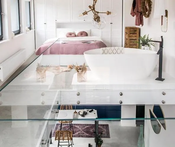 Hedo & Art Loft - Old Town Познань