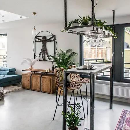 Hedo & Art Loft - Old Town *